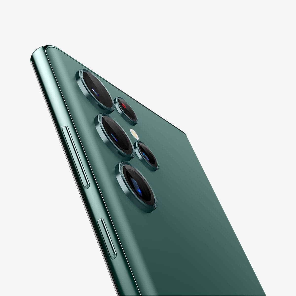 AGL04754 - Galaxy S22 Ultra EZ Fit Optik Pro Lens Protector Glass.tR in green showing the optik pro lens protector installed on device