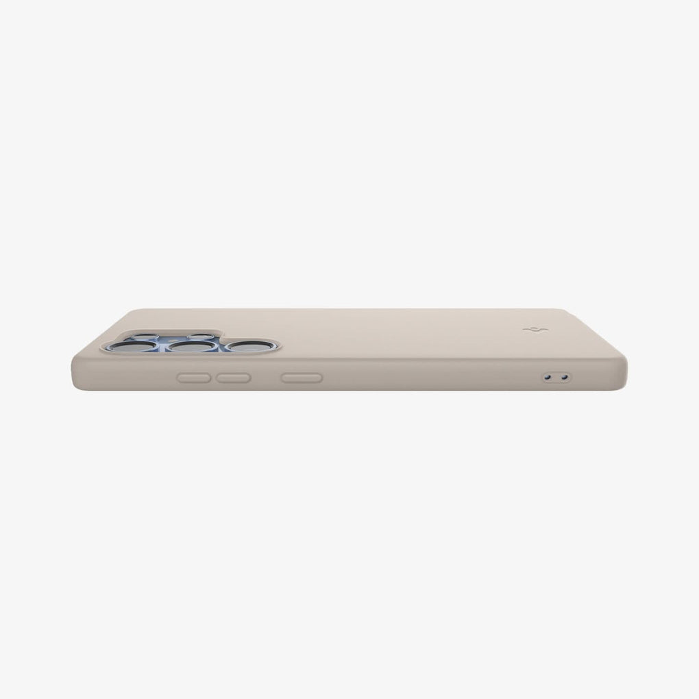 ACS09165 - Galaxy S25 Ultra Case Silicone Fit (MagFit + Qi2 Ready) in Natural Titanium showing the partial back and side