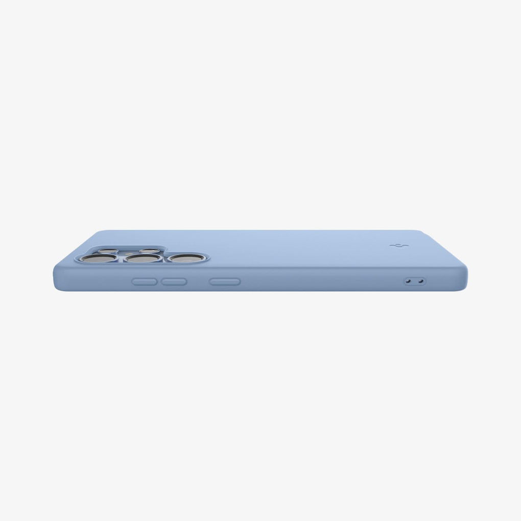 ACS09018 - Galaxy S25 Ultra Case Silicone Fit (MagFit + Qi2 Ready) in Sapphire Blue showing the partial back and side