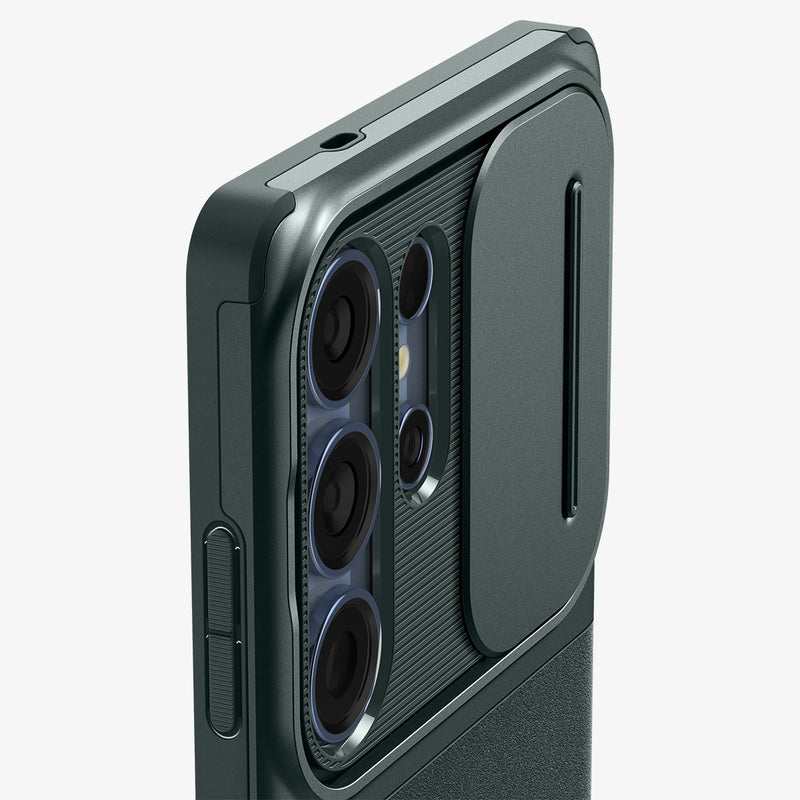 ACS08970 - Galaxy S25 Ultra Case Optik Armor in Abyss Green showing the partial back, side and top with camera slider open, lens camera zoomed in 