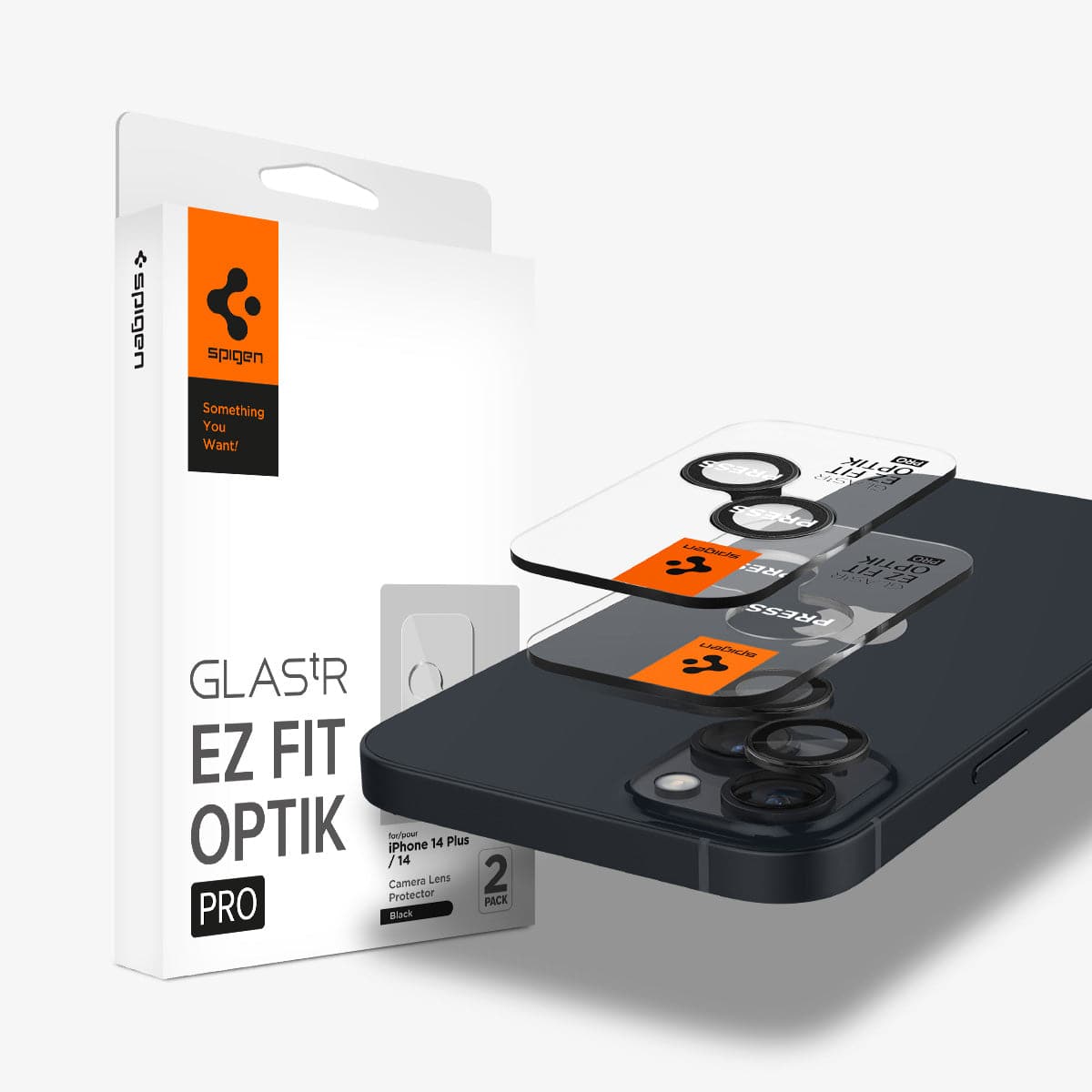 AGL05213 - iPhone 15 / 15 Plus Optik Pro Lens Protector in black showing the device, two optik pro lens protectors and packaging